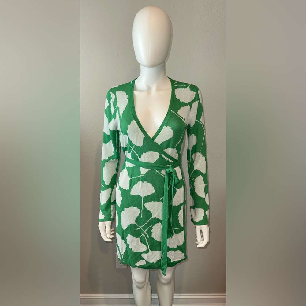 Diane Von Furstenberg DVF x Target Green White Gingko Sweater Wrap Tunic Dress S - Picture 5 of 10